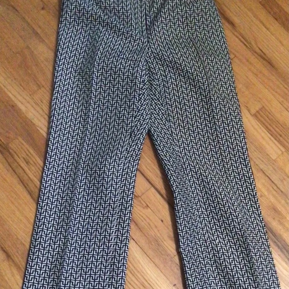 Inc  international concepts silk black & gray dress  pants trousers size 2